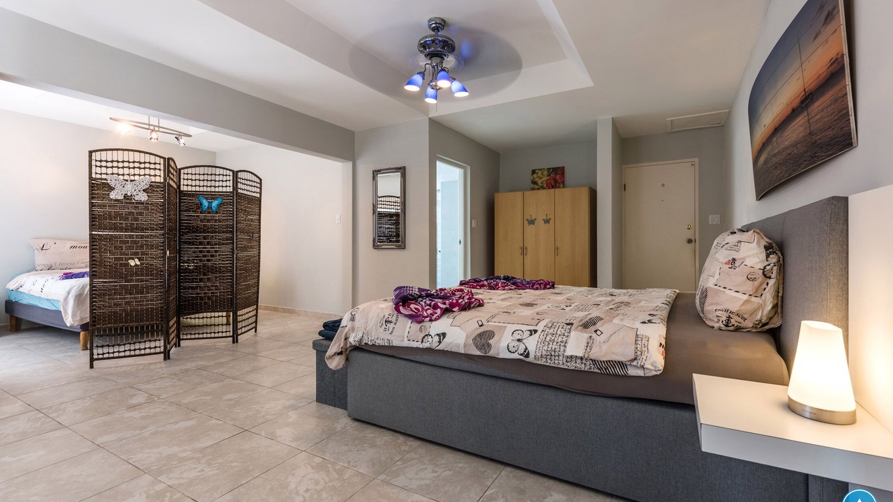Photo of Bedroom in Opal