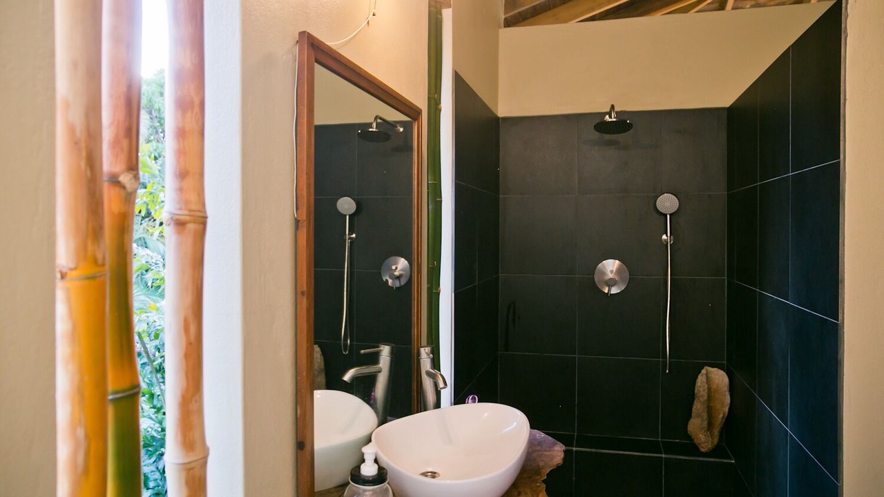 Photo of Bathroom in Piaye