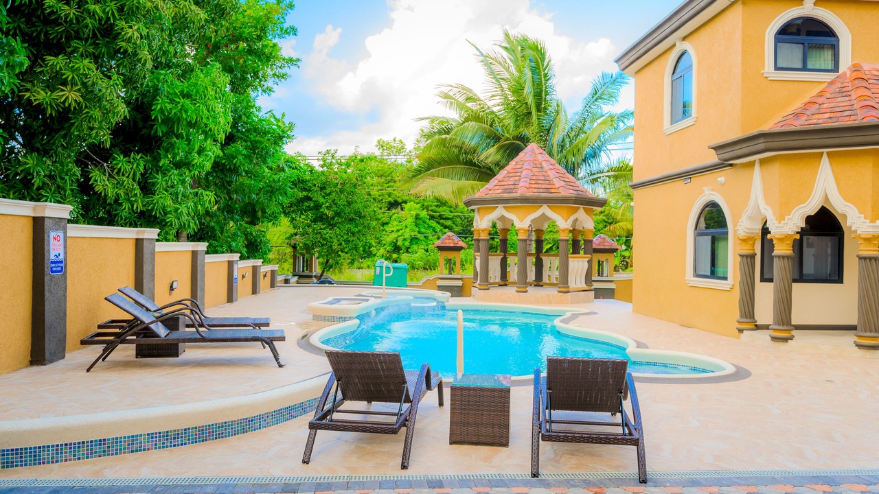 Photo of Outdoor in Tower Isle