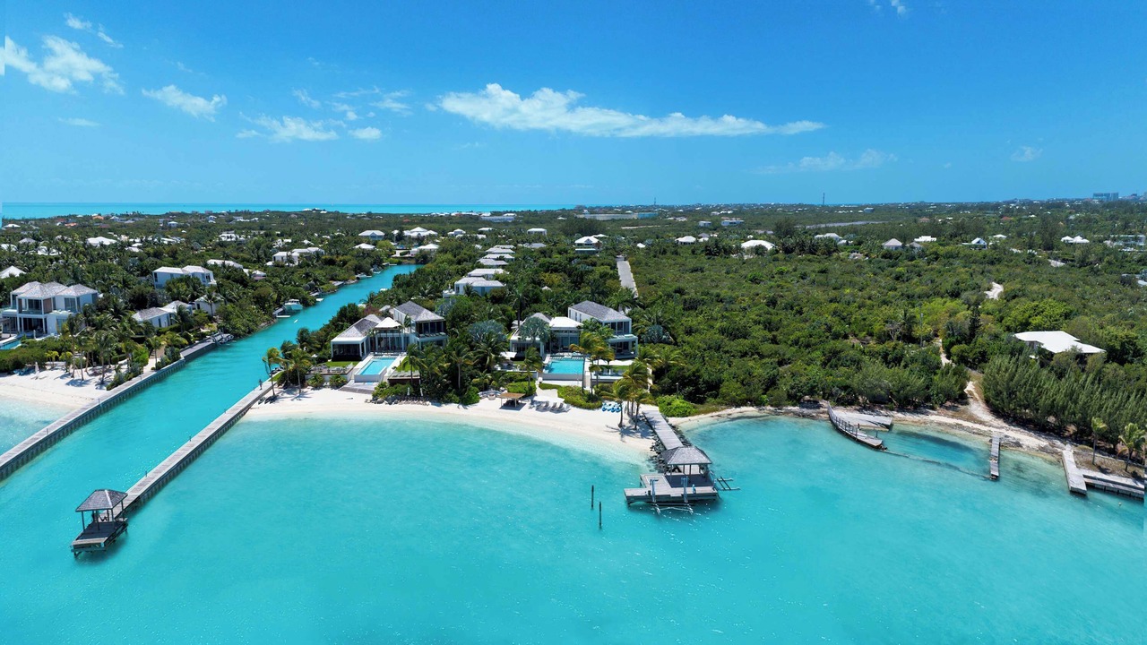 Photo of Outdoor in Leeward Settlement