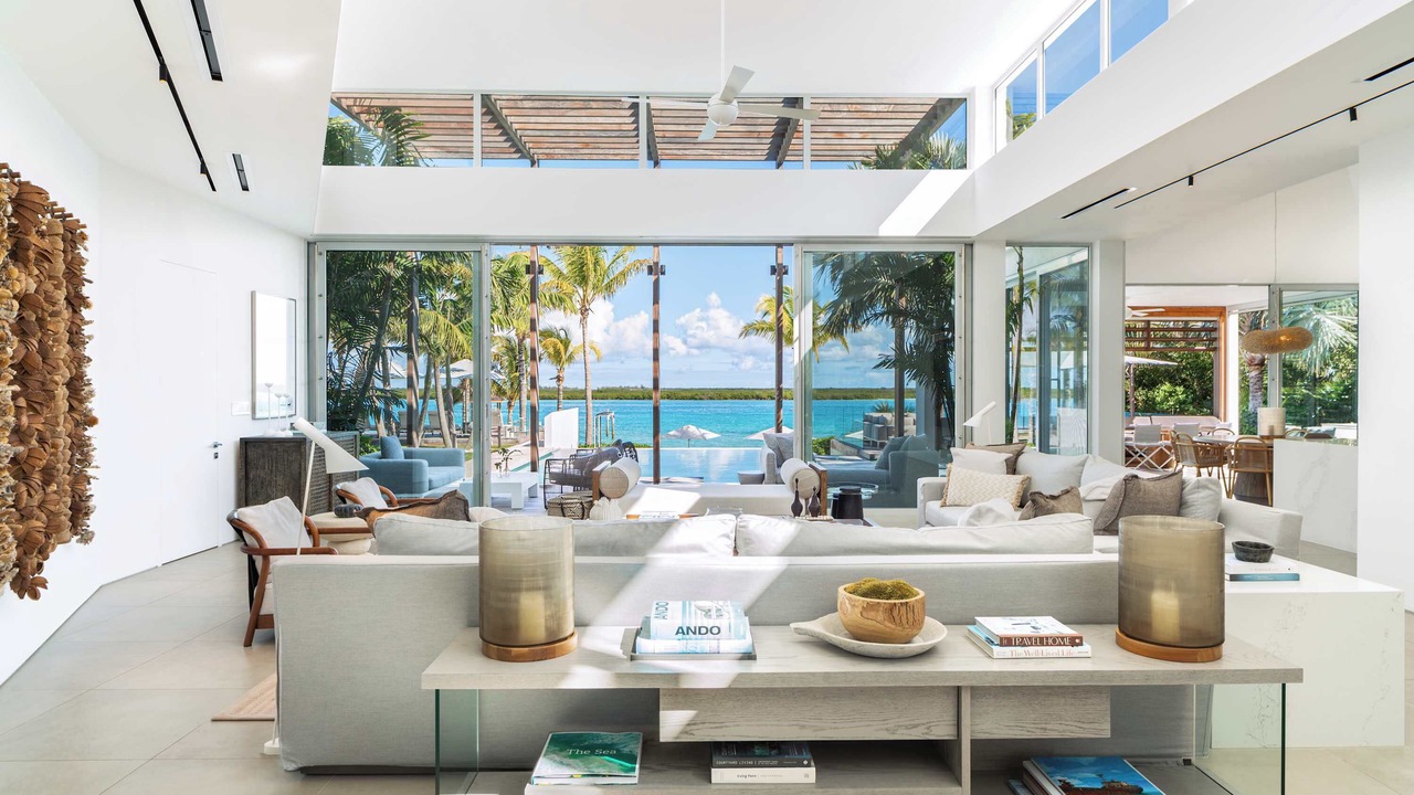 Photo of Livingroom in Leeward Settlement
