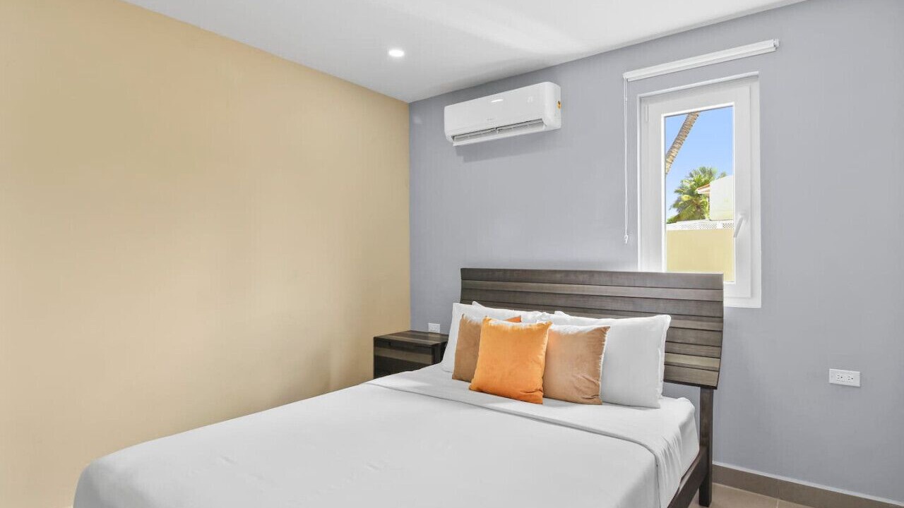 Photo of Bedroom in Opal