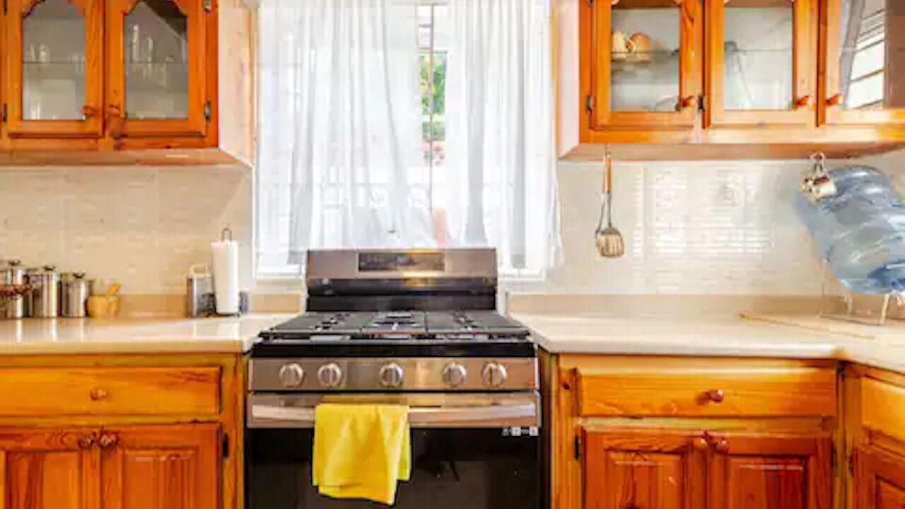 Photo of Kitchen in Drapers