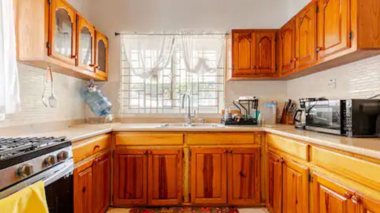 Photo of Kitchen in Drapers