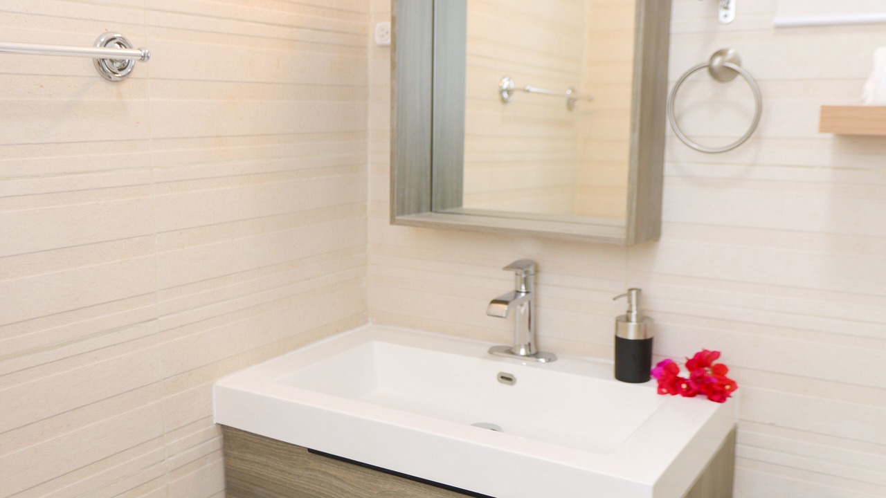 Photo of Bathroom in Lago Heights