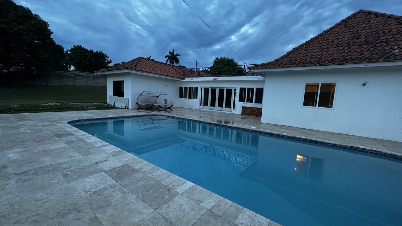 Photo of Outdoor in IronShore Estates
