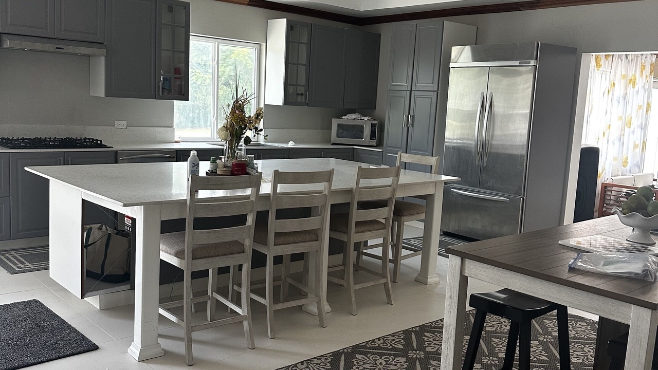 Photo of Kitchen in IronShore Estates