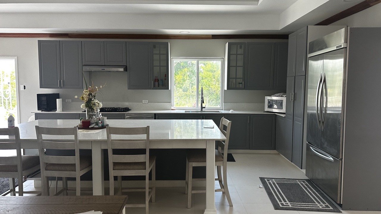Photo of Kitchen in IronShore Estates