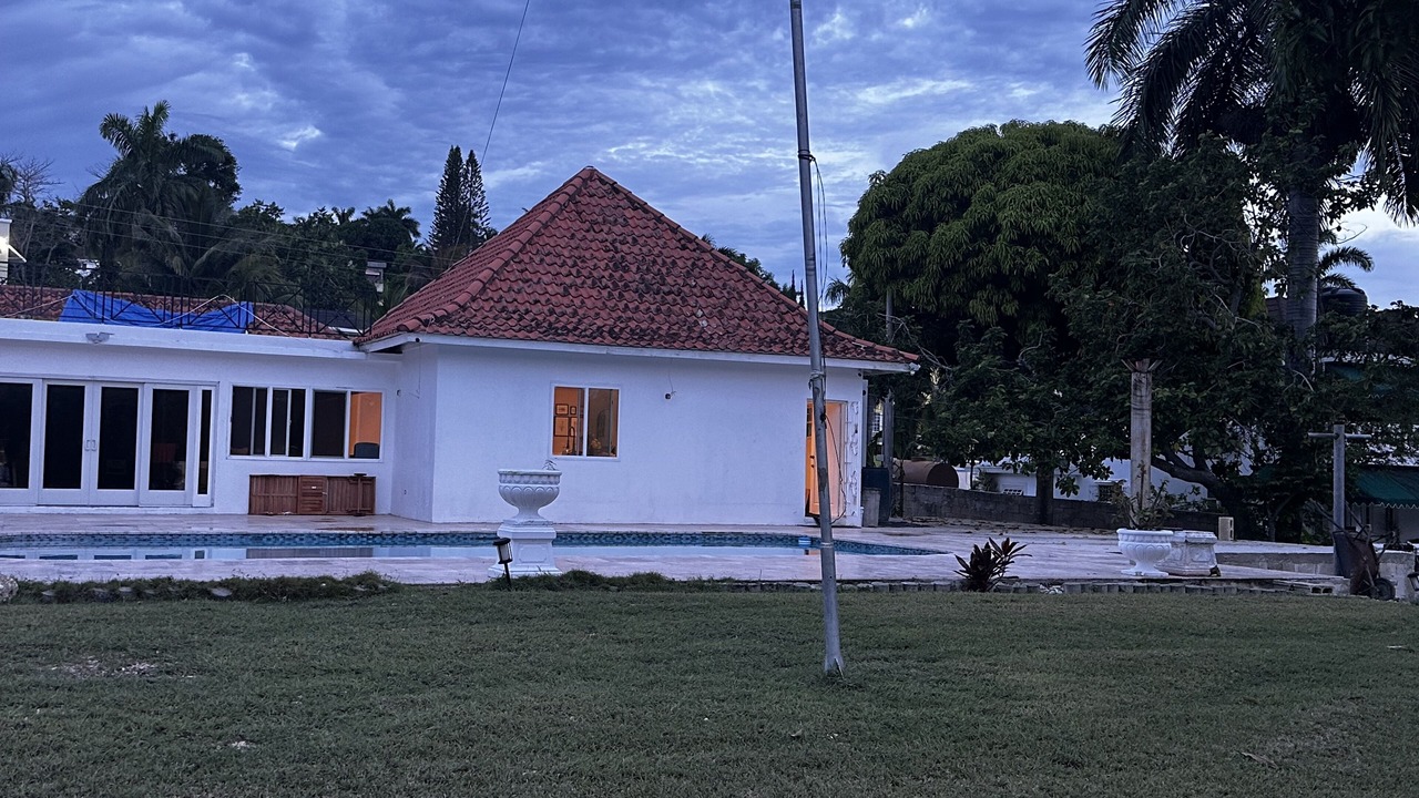 Photo of Outdoor in IronShore Estates