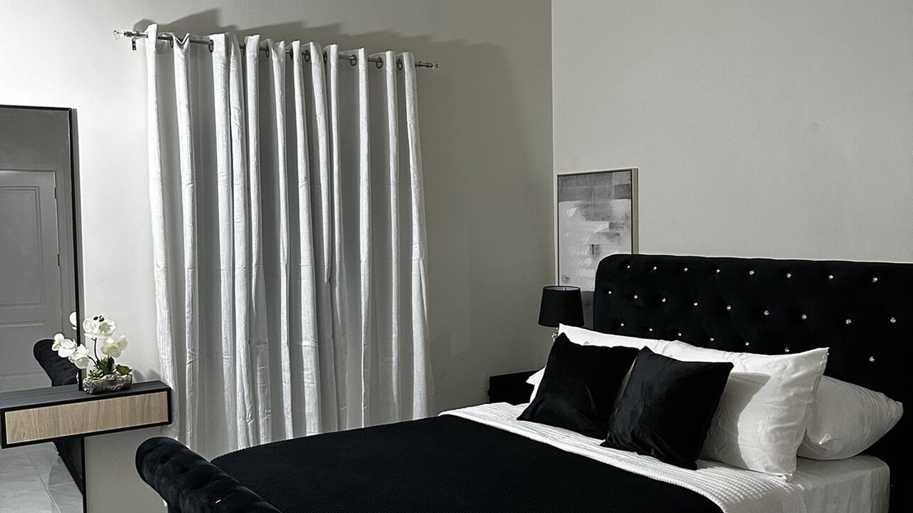 Photo of Bedroom in Discovery Bay