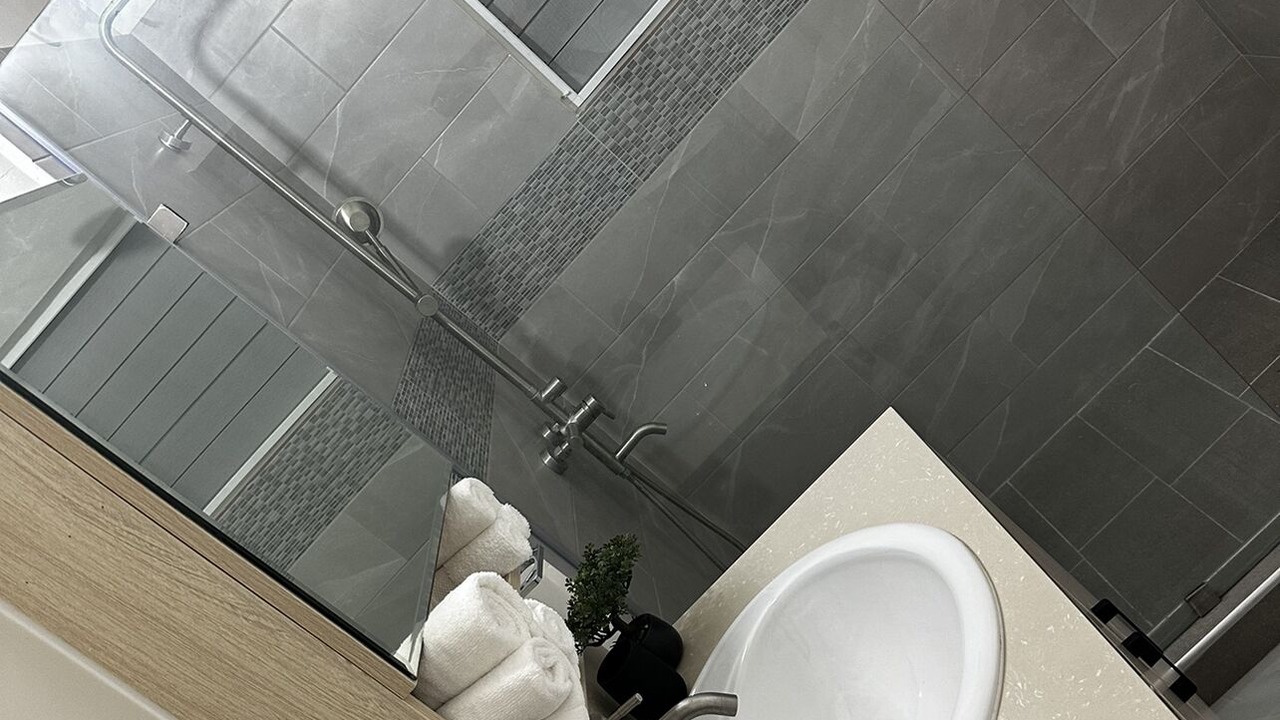 Photo of Bathroom in Discovery Bay