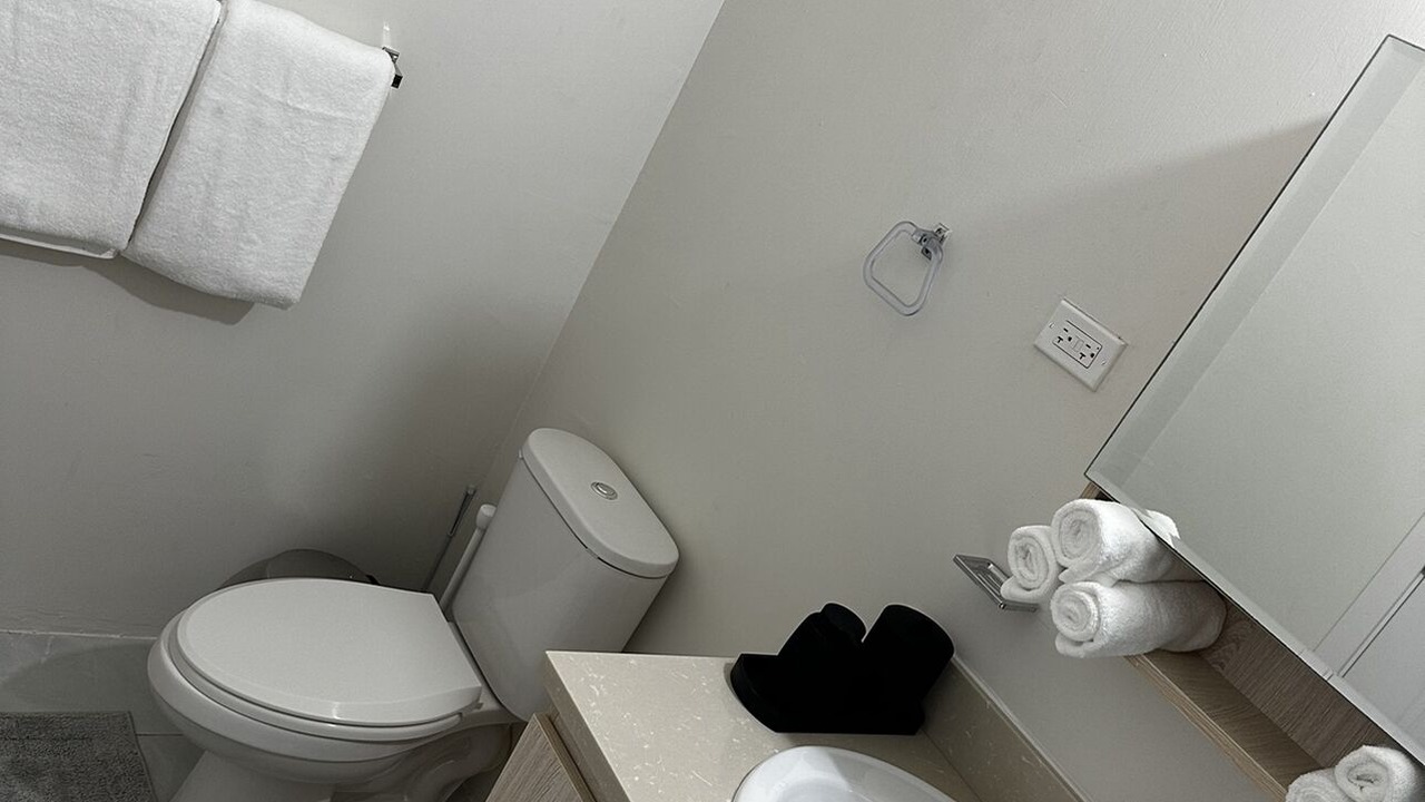 Photo of Bathroom in Discovery Bay
