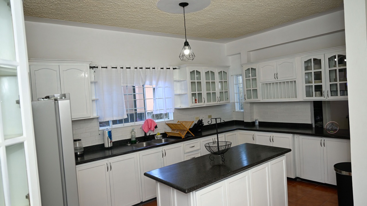 Photo of Kitchen in Spanish Town
