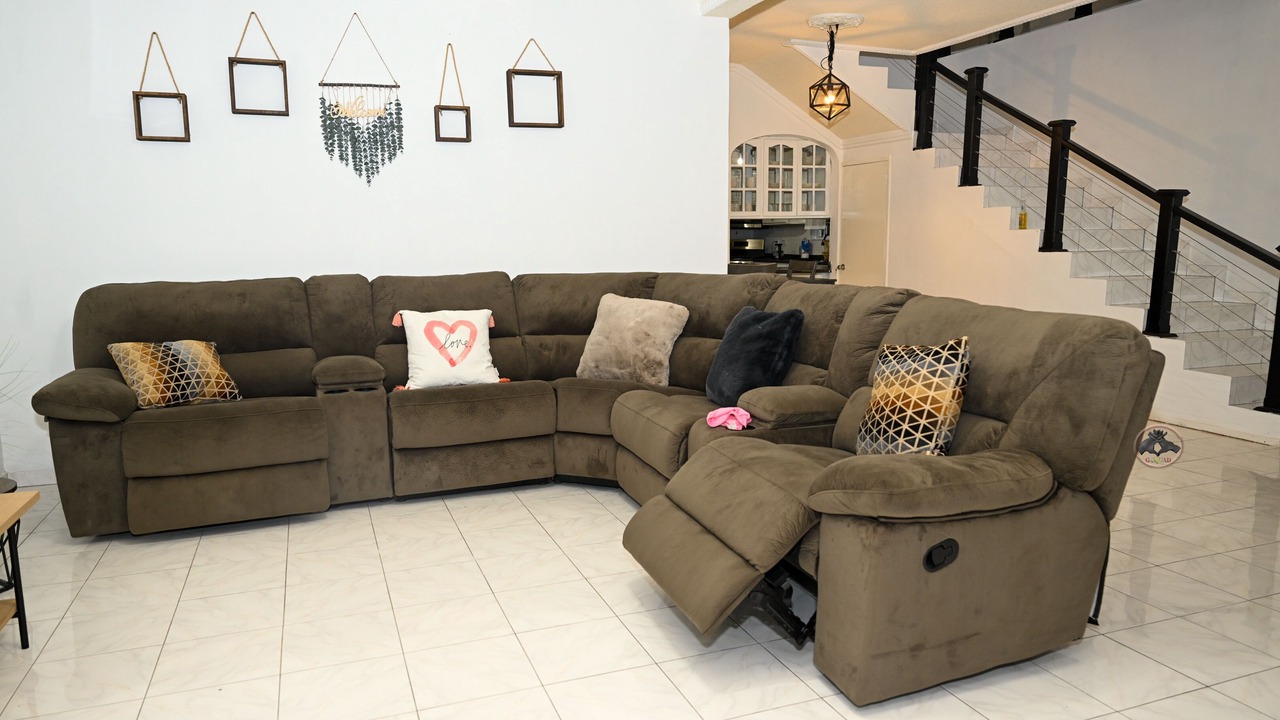 Photo of Livingroom in Spanish Town