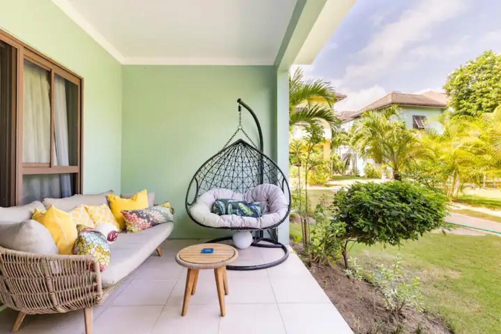 Photo of Patio Balcony in Mammee Bay