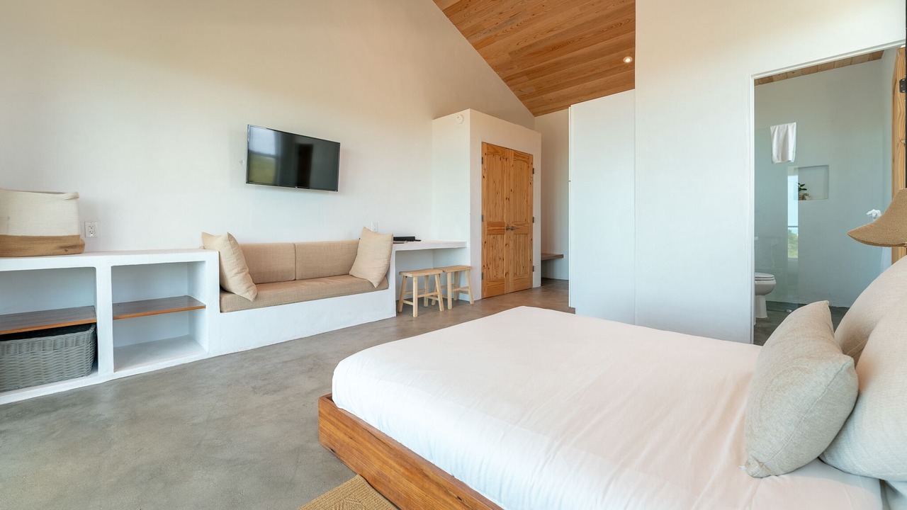 Photo of Bedroom in Long Bay