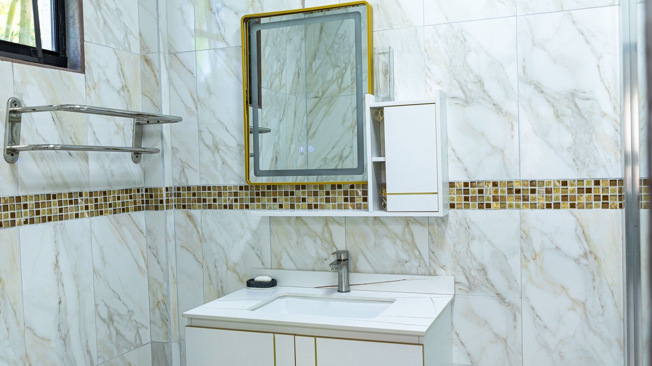 Photo of Bathroom in Marigot Bay