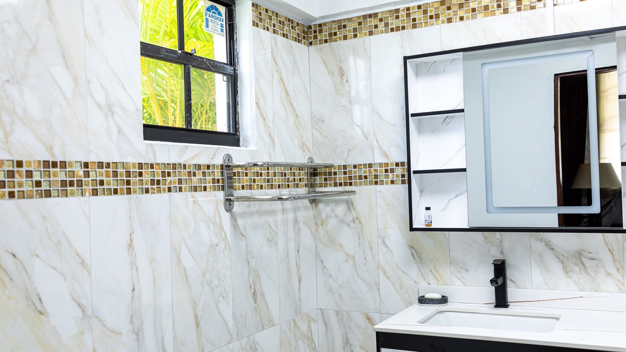 Photo of Bathroom in Marigot Bay