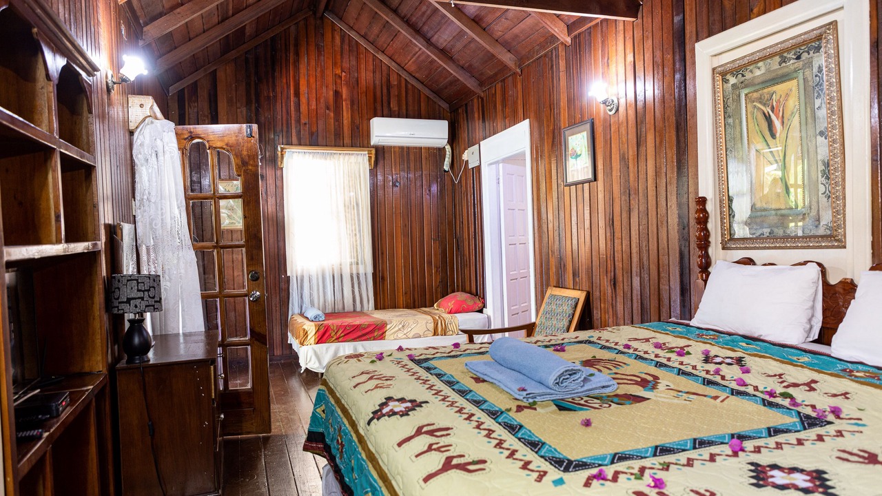 Photo of Bedroom in Marigot Bay