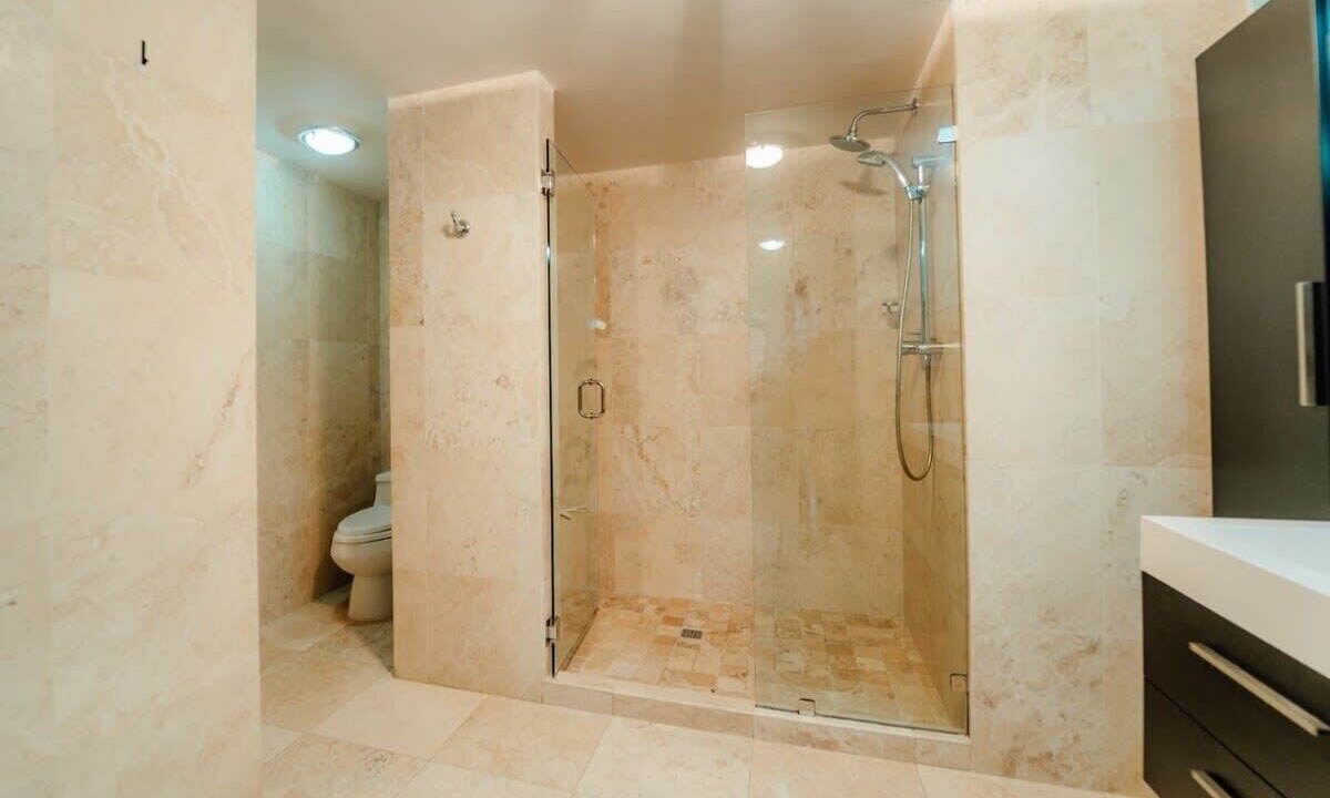 Photo of Bathroom in Oranjestad-West