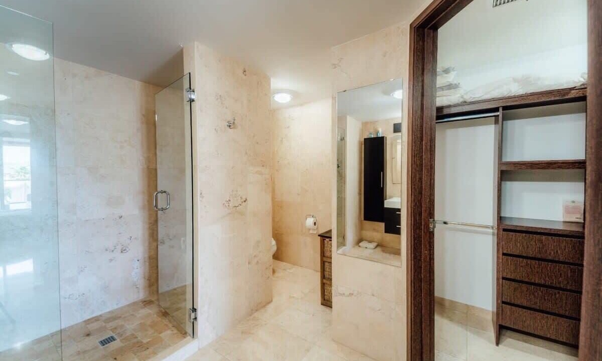 Photo of Bathroom in Oranjestad-West