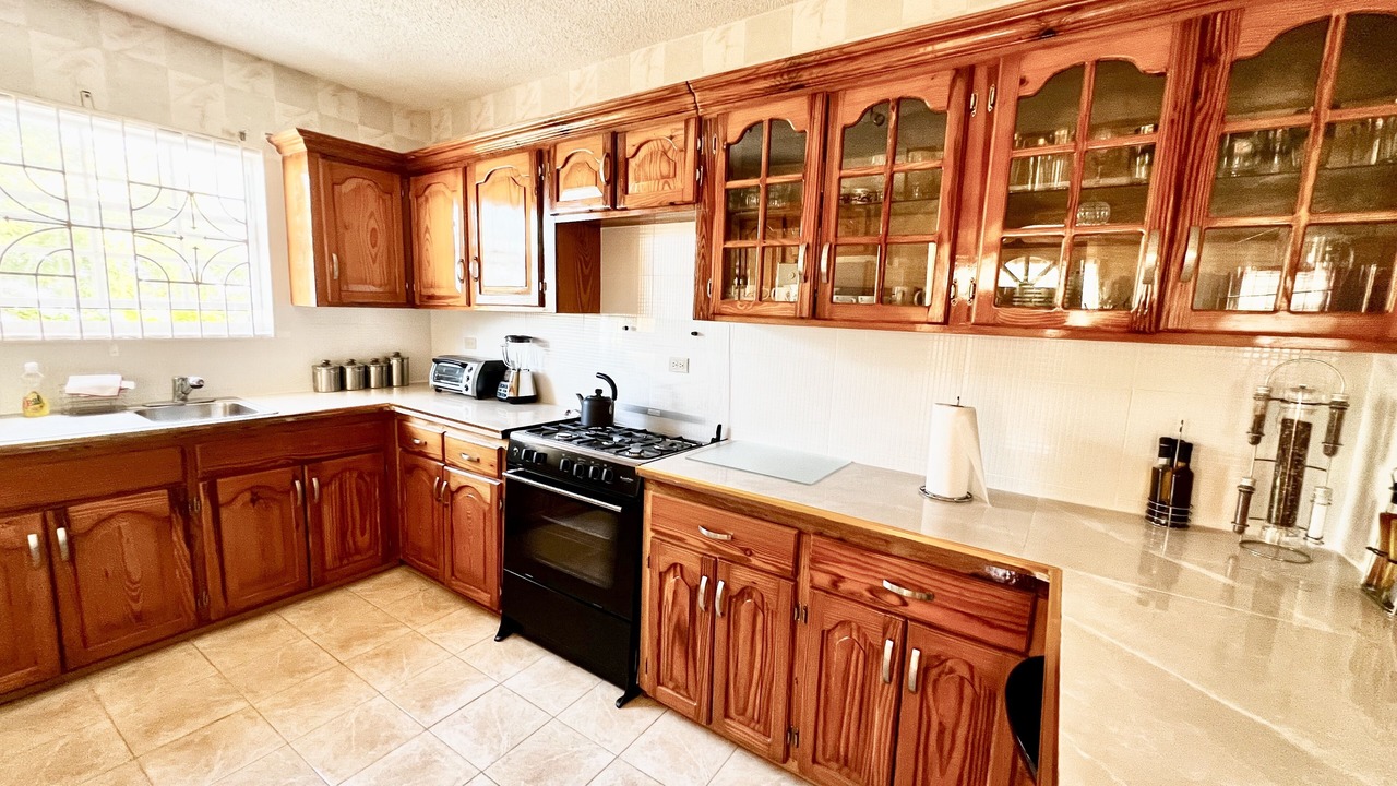 Photo of Kitchen in Salt Gut