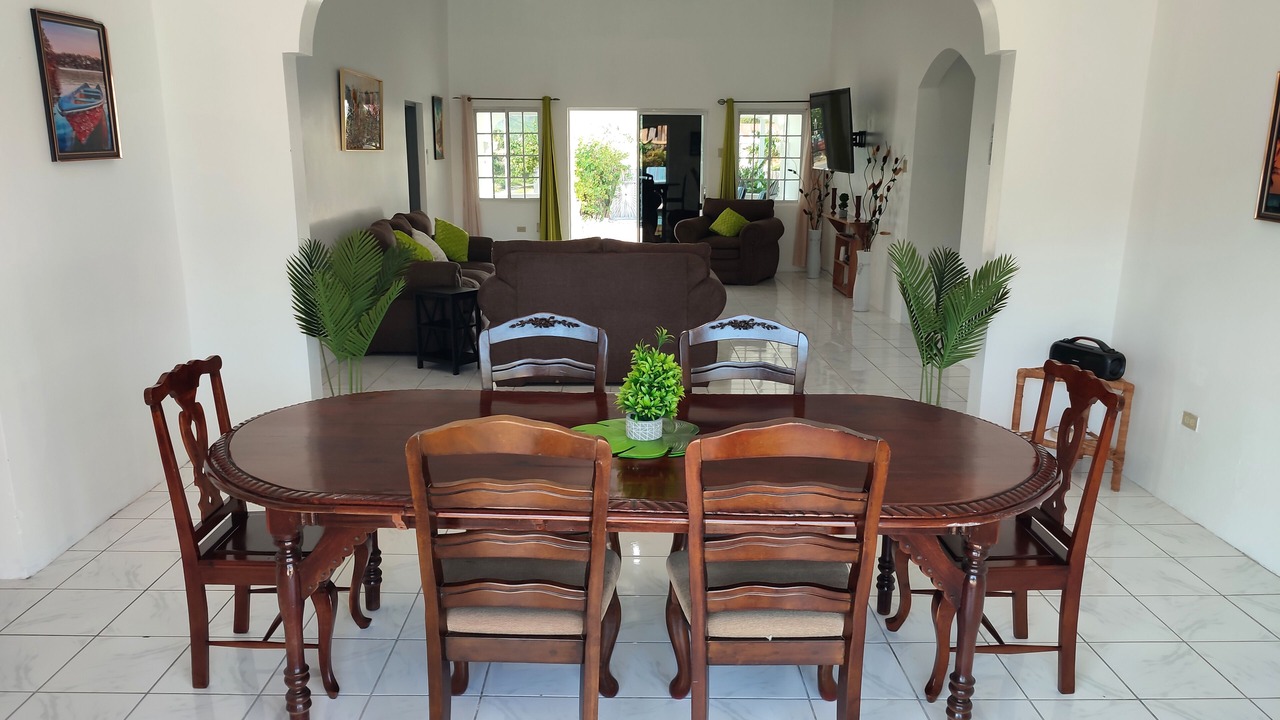 Photo of Bedroom in Treasure Beach