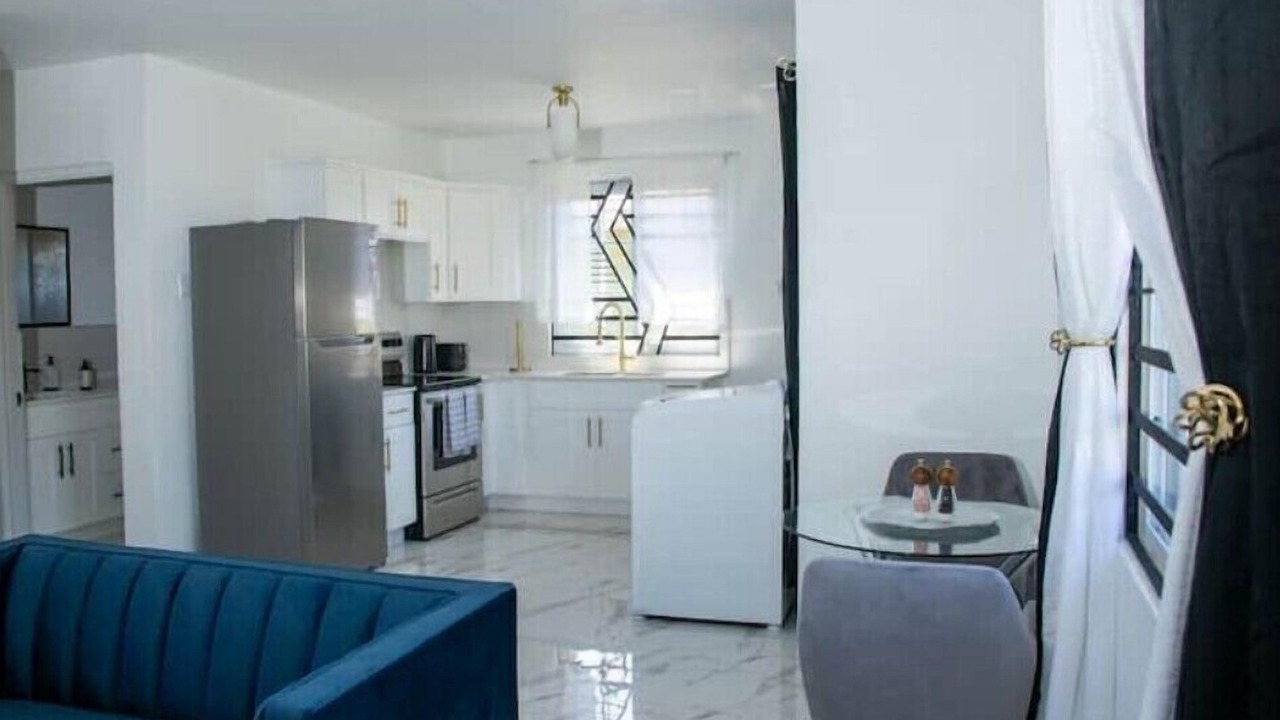 Photo of Livingroom in Spanish Town