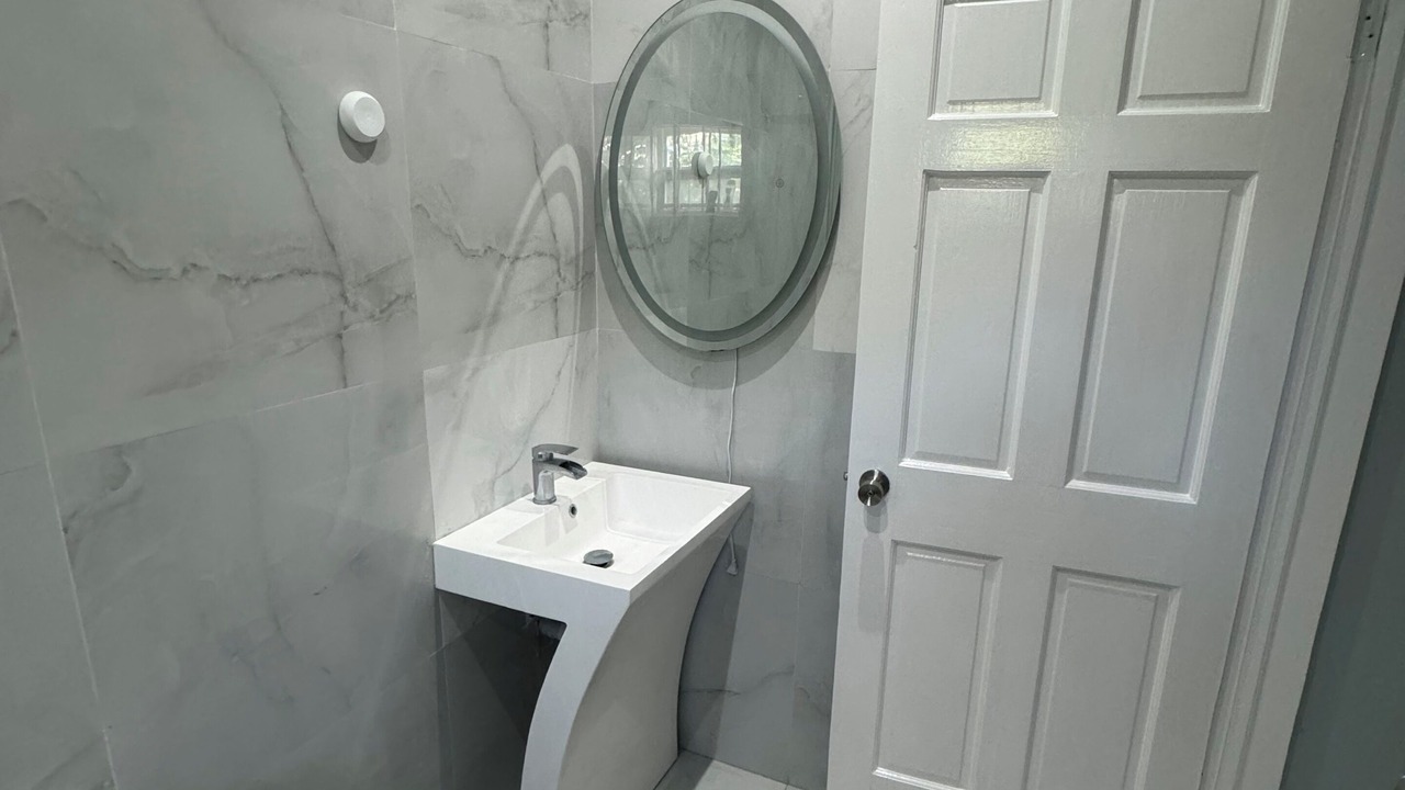 Photo of Bathroom in Greenwich Park