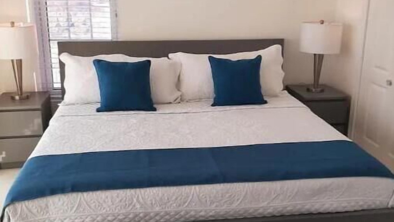 Photo of Bedroom in Orange Bay