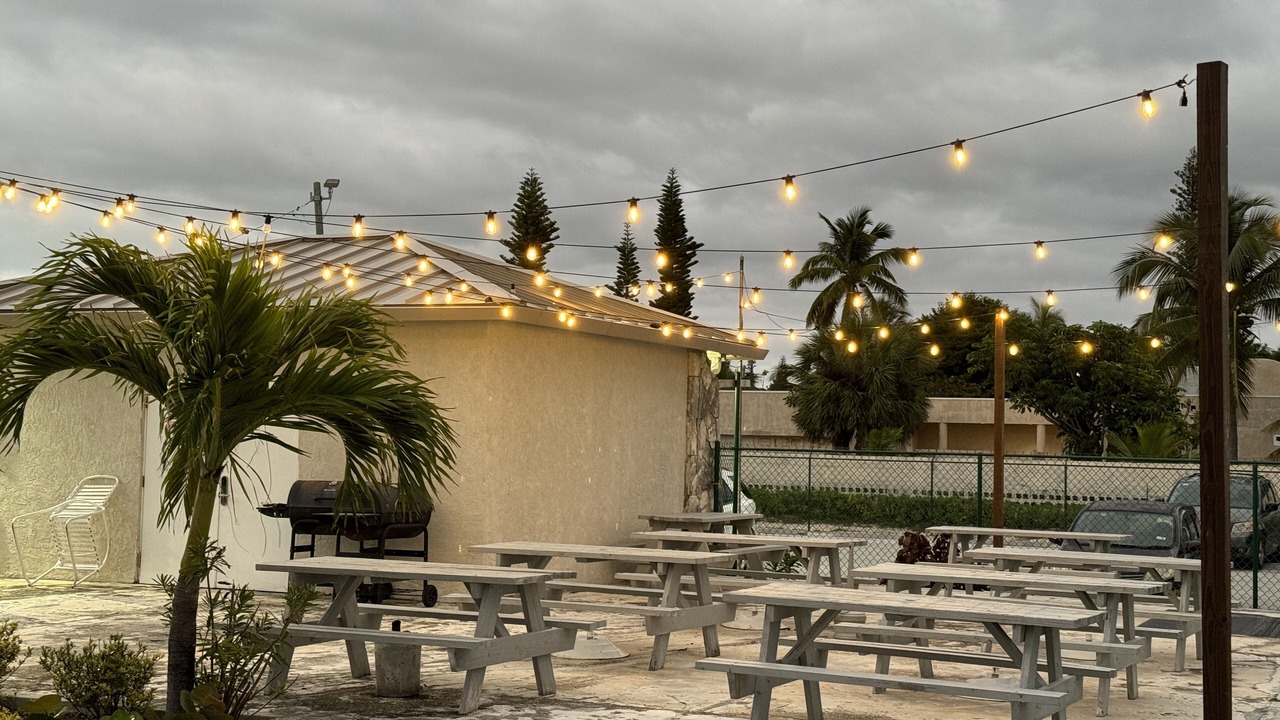 Photo of Outdoor in Williams Town