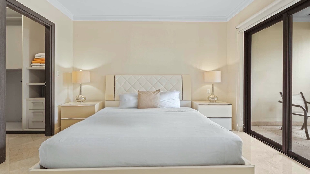 Photo of Bedroom in Palm Beach