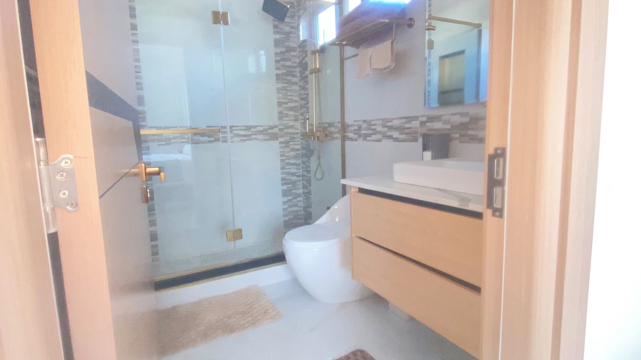 Photo of Bathroom in Runaway Bay