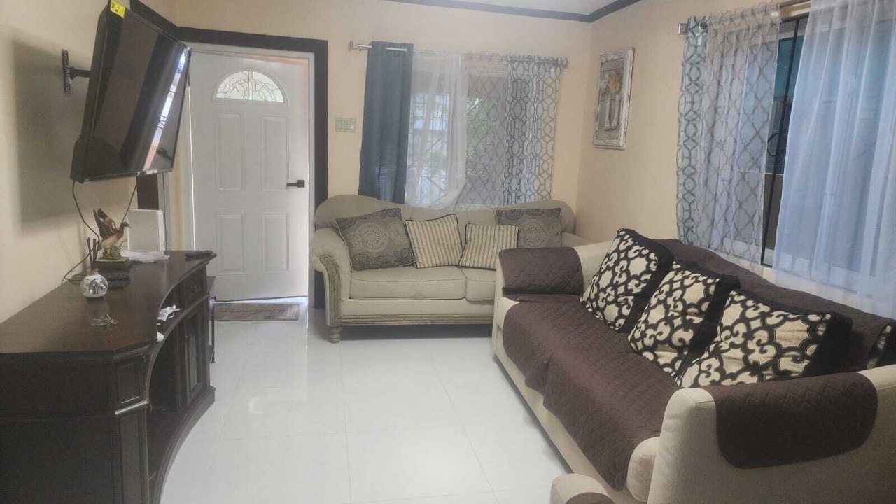 Photo of Livingroom in Portmore