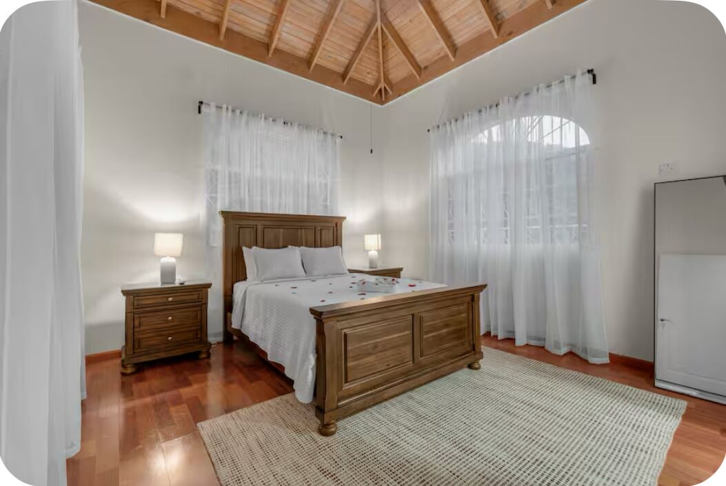 Photo of Bedroom in IronShore Estates