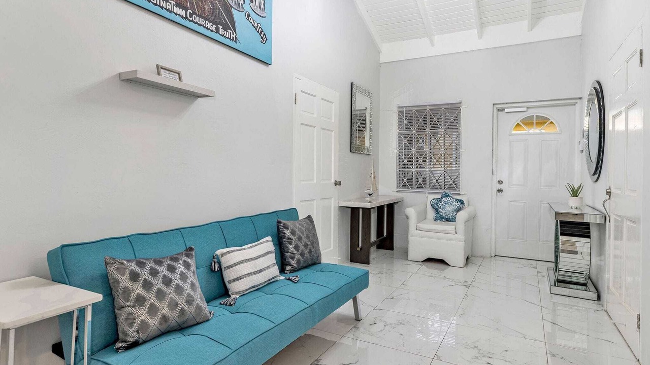 Photo of Livingroom in St. Ann's Bay