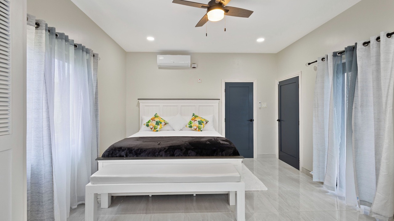 Photo of Bedroom in Tower Isle