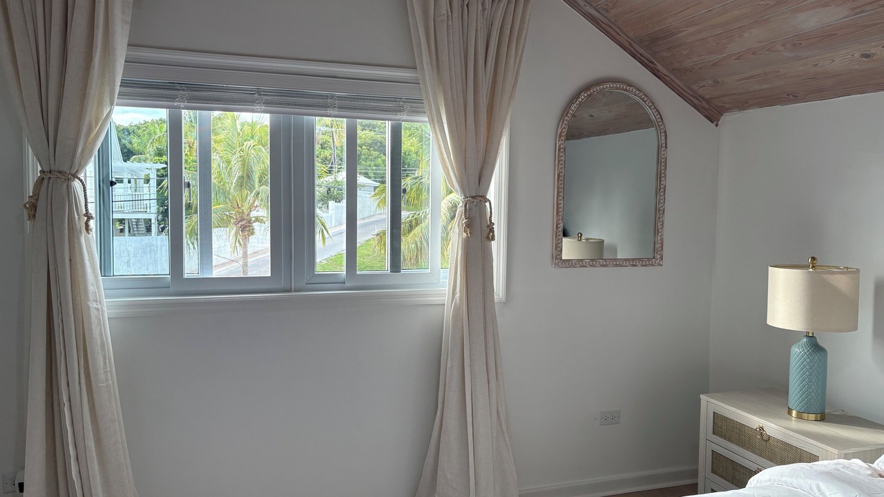 Photo of Bedroom in Dunmore Town
