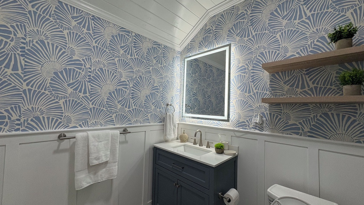 Photo of Bathroom in Dunmore Town