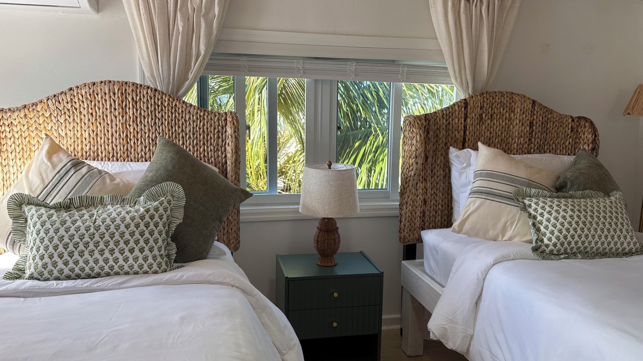 Photo of Bedroom in Dunmore Town