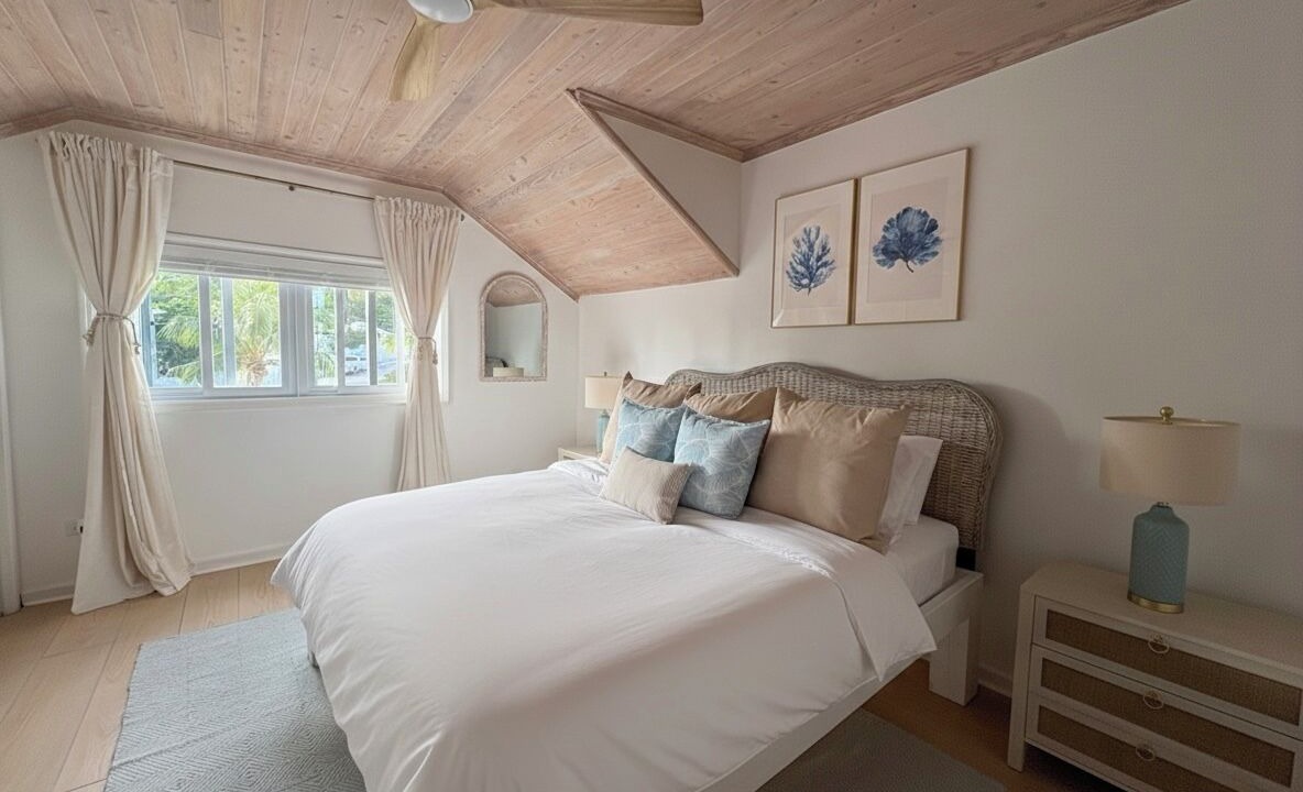 Photo of Bedroom in Dunmore Town