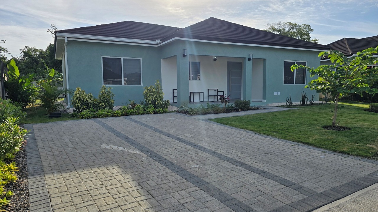 Photo of Outdoor in Mammee Bay
