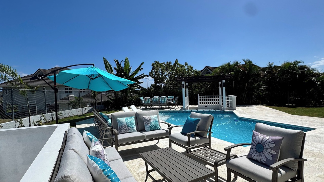 Photo of Outdoor in St. Ann's Bay