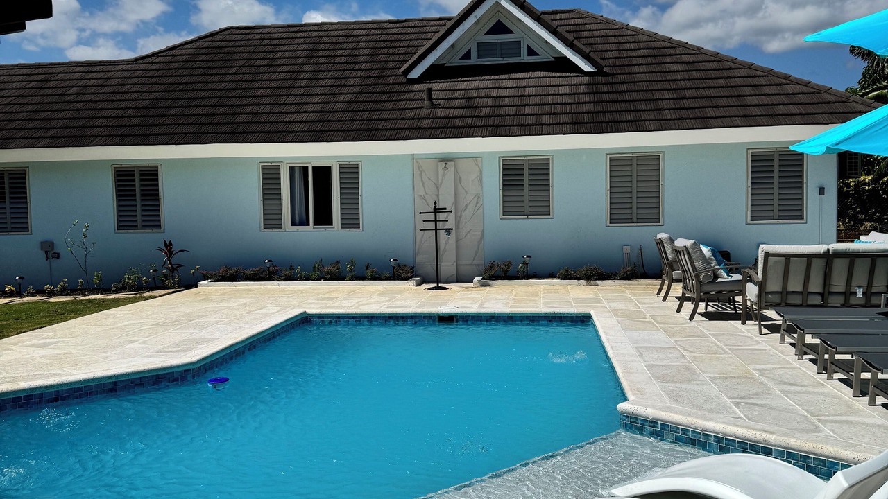 Photo of Outdoor in St. Ann's Bay