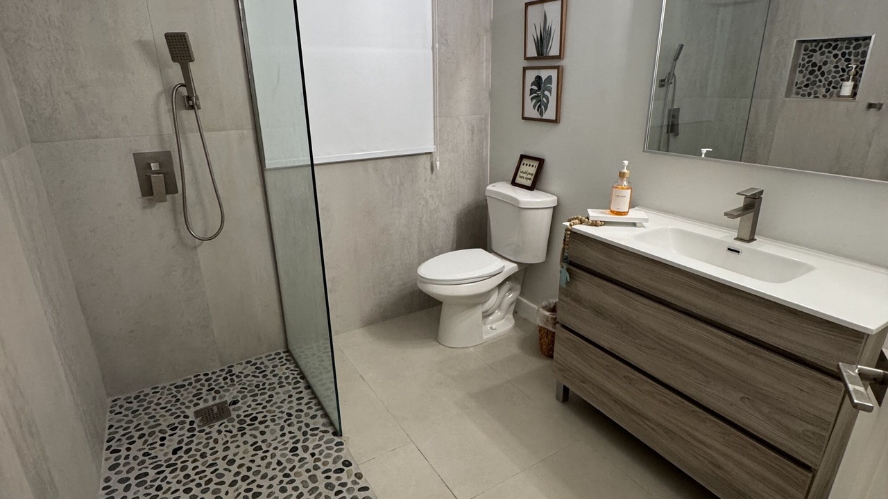 Photo of Bathroom in St. Ann's Bay