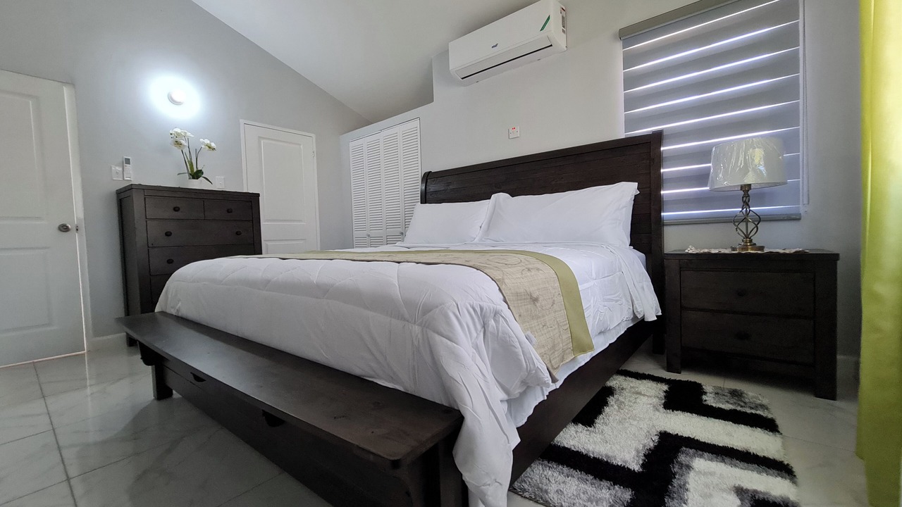 Photo of Bedroom in Old Harbour