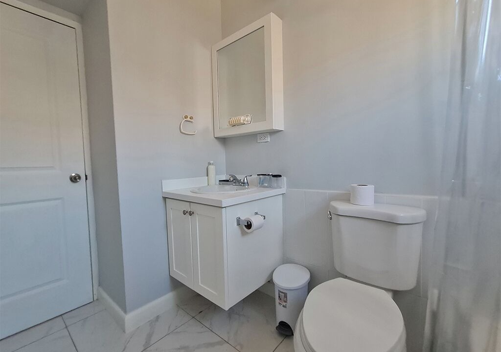 Photo of Bathroom in Old Harbour