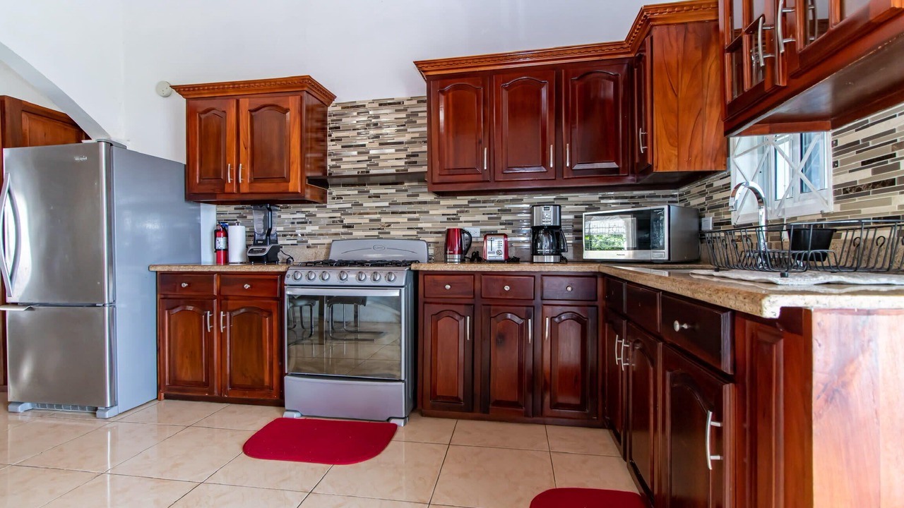 Photo of Kitchen in Runaway Bay