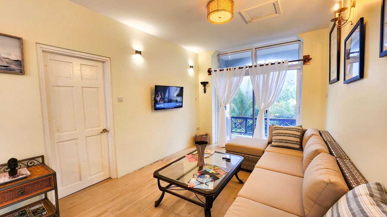 Photo of Livingroom in Arawak Hill