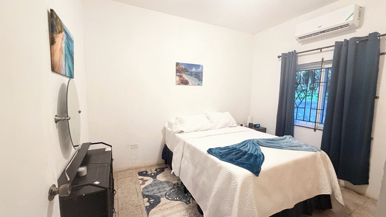 Photo of Bedroom in Moore Town